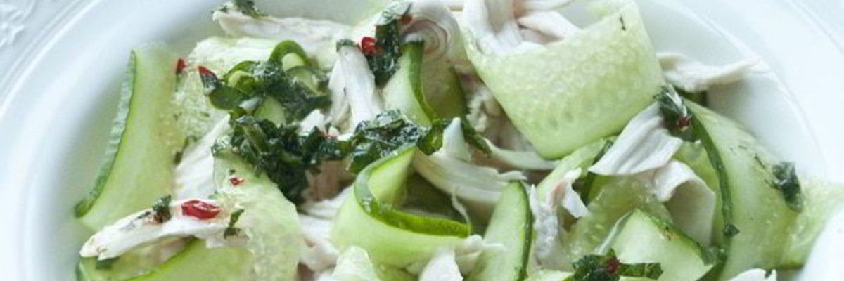 Рецепт Салата из огурцов и курицы