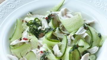 Рецепт Салата из огурцов и курицы