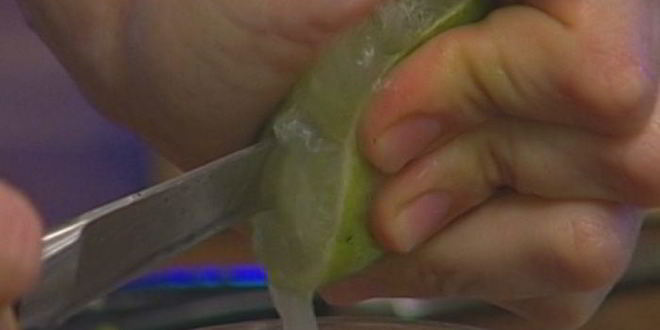 Рецепт салата из огурцов и курицы