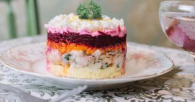 Рецепт Сельди под шубой с яйцом классическая