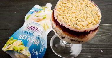 Рецепт Сельди под яркой шубкой