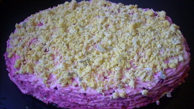 Рецепт селедки под шубой со шпротами