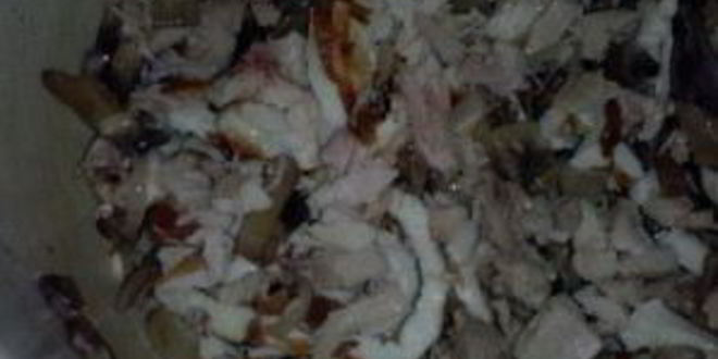 Рецепт салата с курицей, омлетом и корейской морковью