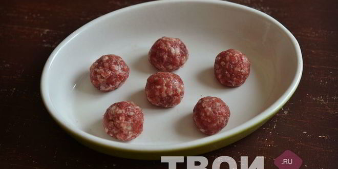 Рецепт салата с мясными шариками и овощами