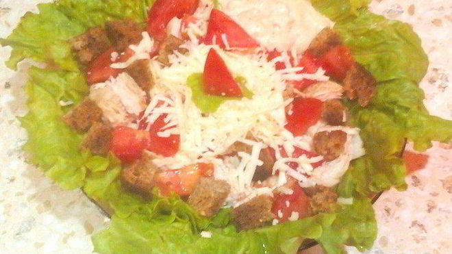 Рецепт летнего слима-цезаря с оригинальной заправкой