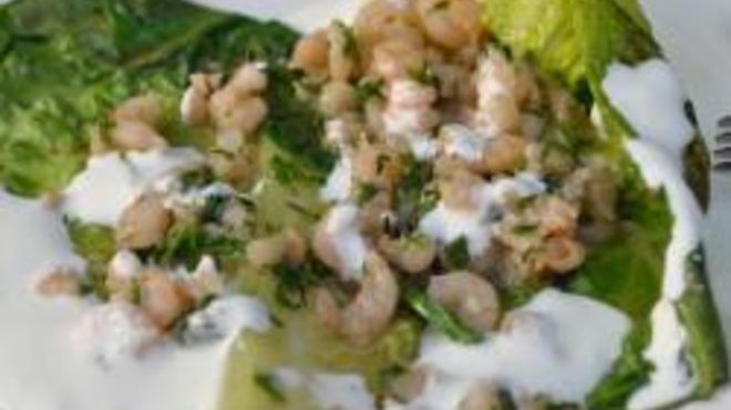 Рецепт оригинального цезаря с креветками