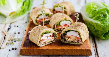 Рецепт Роллов с салатом цезарь