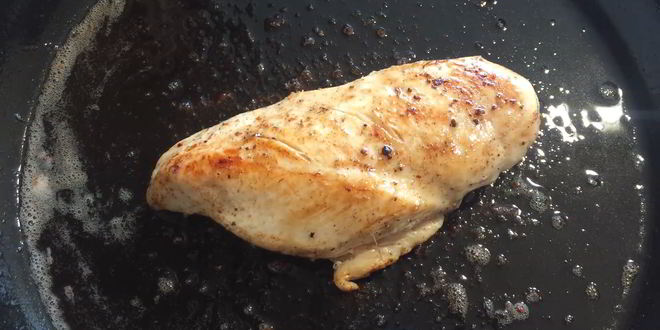 Рецепт салата цезарь с беконом