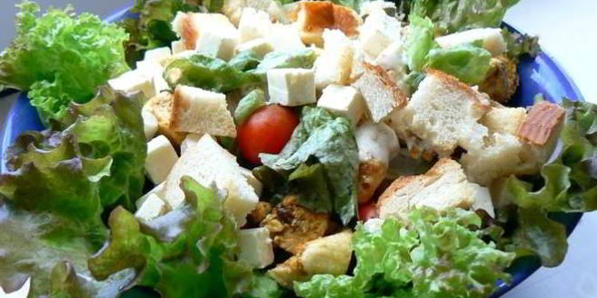 Рецепт Салата Цезарь с брынзой