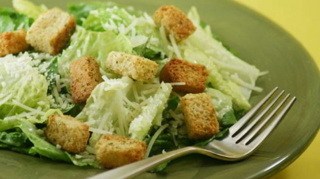 Рецепт салата цезарь с капустой