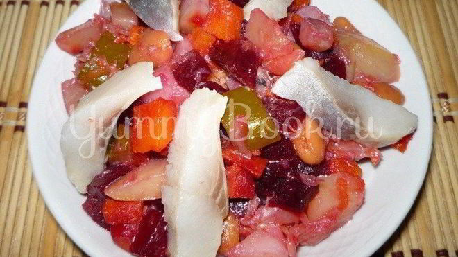 Рецепт винегрета с сельдью и консервированной фасолью