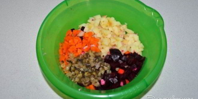 Рецепт винегрета с запеченной свеклой и фасолью