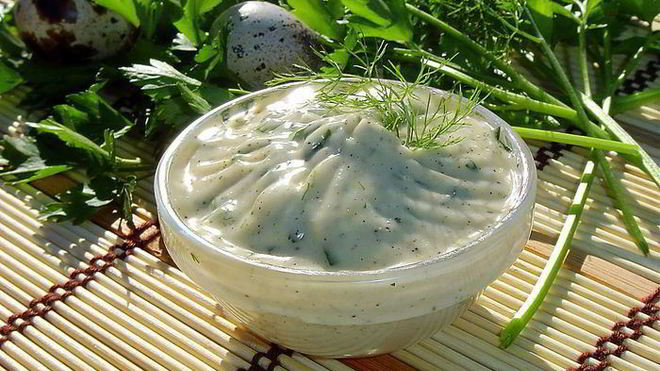 Рецепт майонеза на перепелиных яйцах с зеленью
