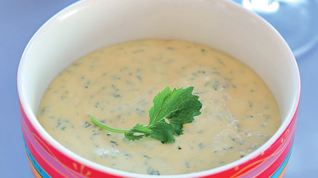 Рецепт Пикантного майонеза с листьями редиса