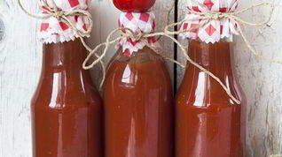 Рецепт Ароматного кетчупа с яблоками