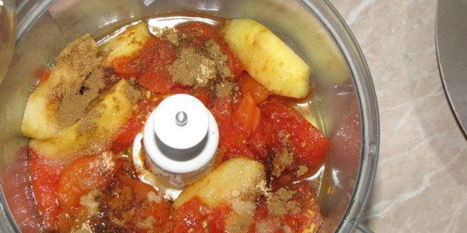 Рецепт пряного кетчупа с яблоками и карри