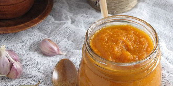 Рецепт пряного кетчупа с яблоками и карри