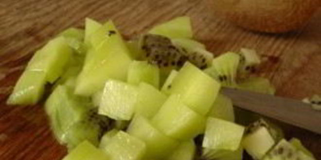 Рецепт быстрого маринада для свинины из киви