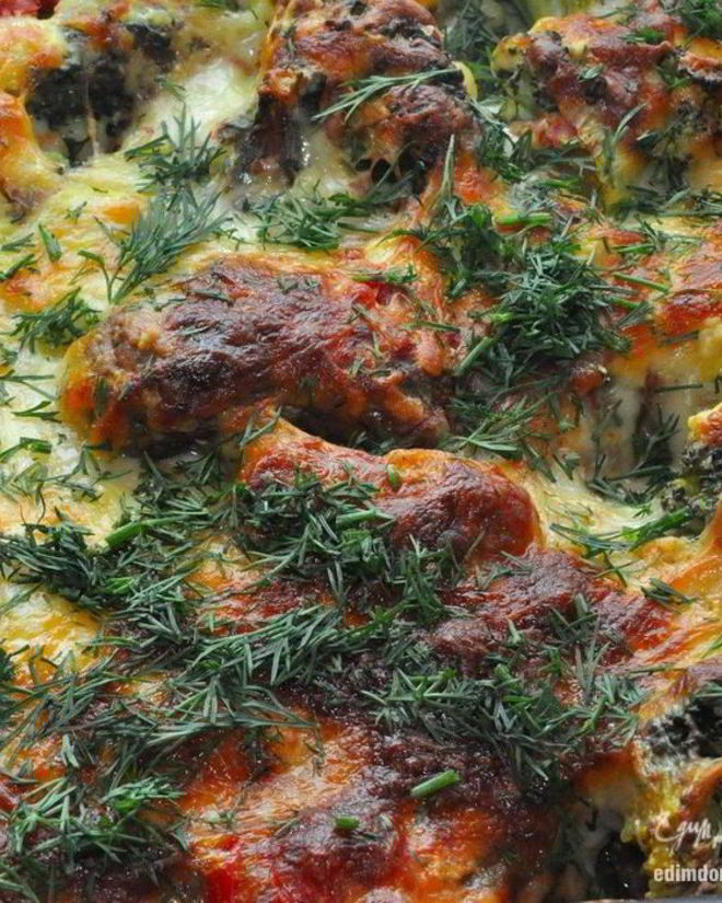 Рецепт куриных полпеттов под сальсой и бешамель