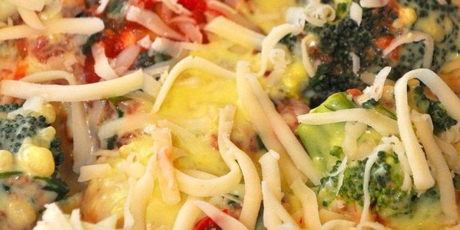 Рецепт куриных полпеттов под сальсой и бешамель