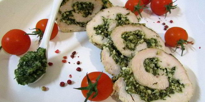 Рецепт филе индейки с соусом песто