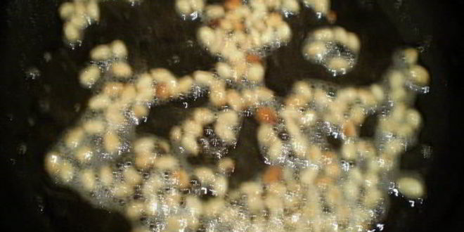 Рецепт куриного филе с соусом песто