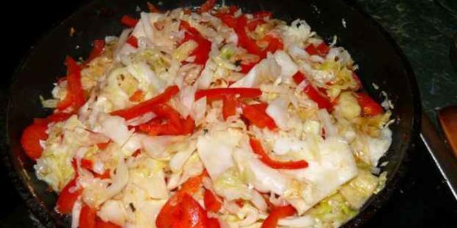 Рецепт овощей пассированных с соусом песто