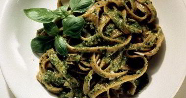 Рецепт Пасты с соусом песто из рукколы и грецких орехов