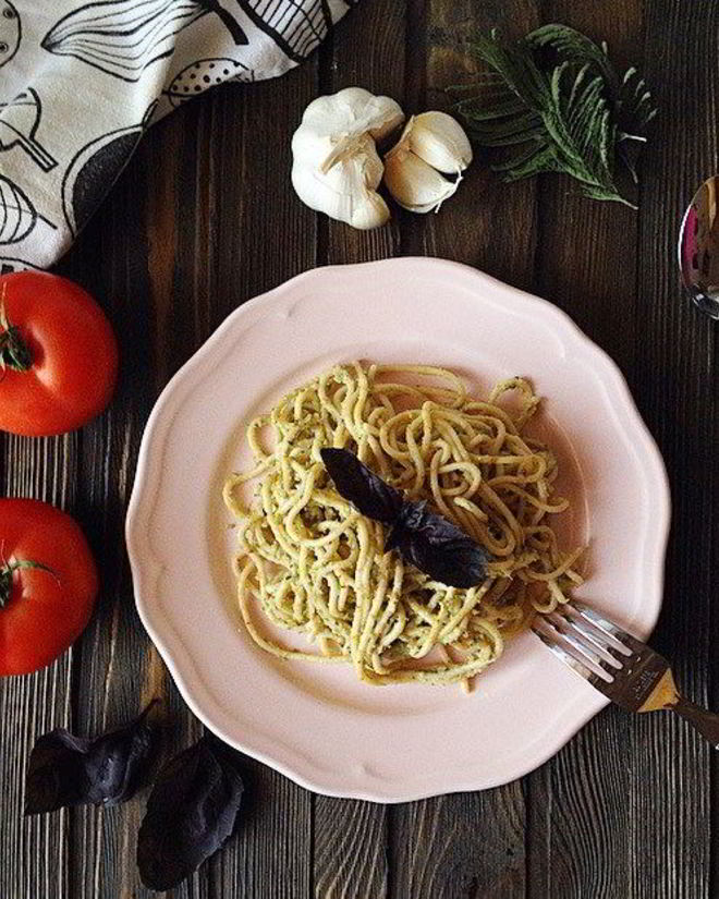 Рецепт пасты с соусом песто из рукколы и грецких орехов