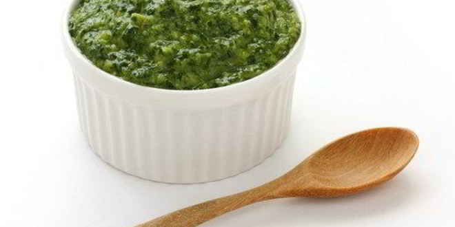 Рецепт Песто из черемши и петрушки с грецкими орехами