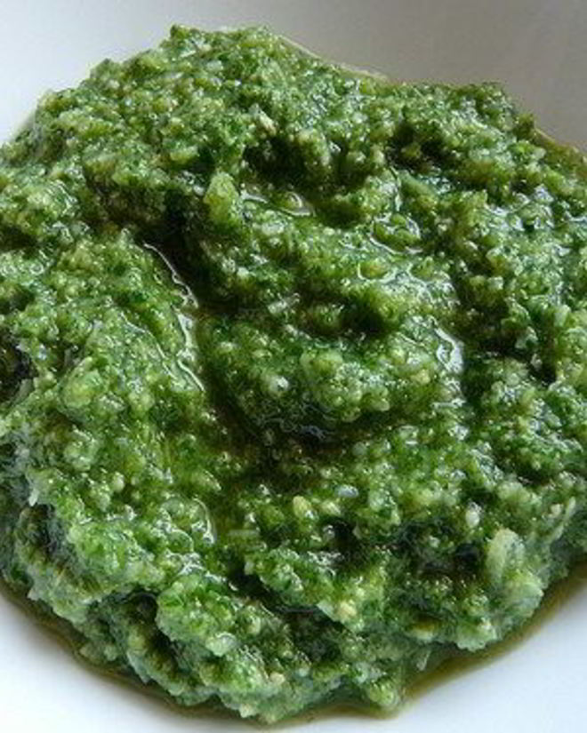 Рецепт песто из дикого чеснока с лимоном