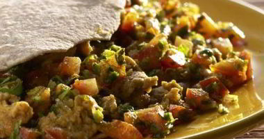 Рецепт Лепешки с яйцом и соусом сальса