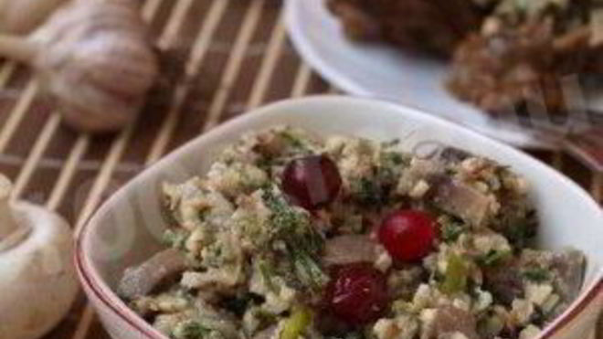 Рецепт грибного сациви