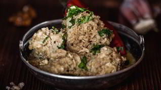 Рецепт Сациви из курицы в ореховом соусе