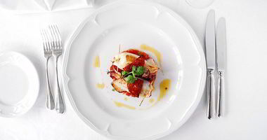 Рецепт Фаршированных кальмаров на тартаре из томатов