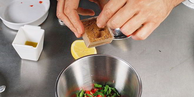 Рецепт фаршированных кальмаров на тартаре из томатов