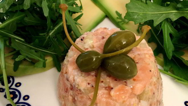 Рецепт тартара из лосося авокадо и каперсами
