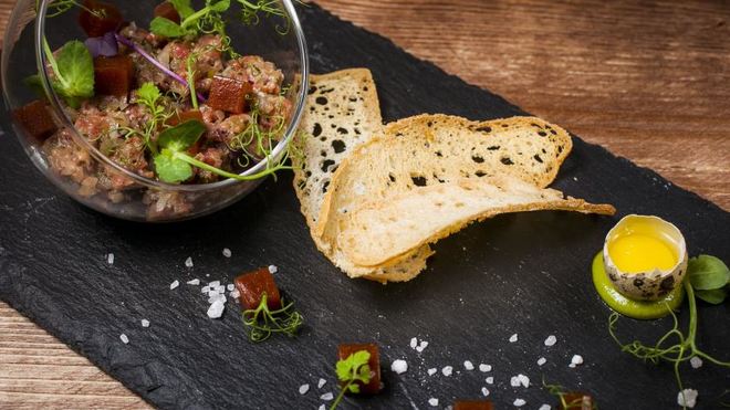 Рецепт тартара из мраморной говядины с соусом васаби