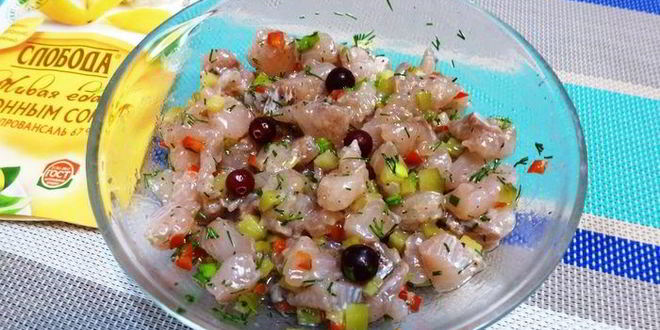 Рецепт тартара из муксуна с брусничным соусом