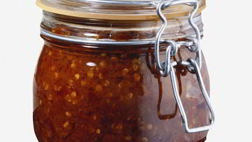 Рецепт Грузинского соуса Ткемали из красной алычи