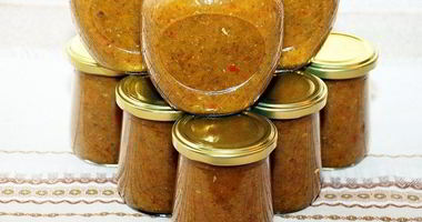 Рецепт Соуса Ткемали с аджикой