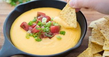 Рецепт Сырного соуса к начос