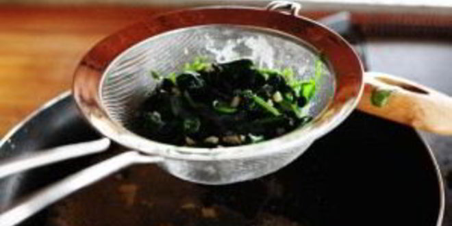 Рецепт сырного соуса с артишоками и шпинатом