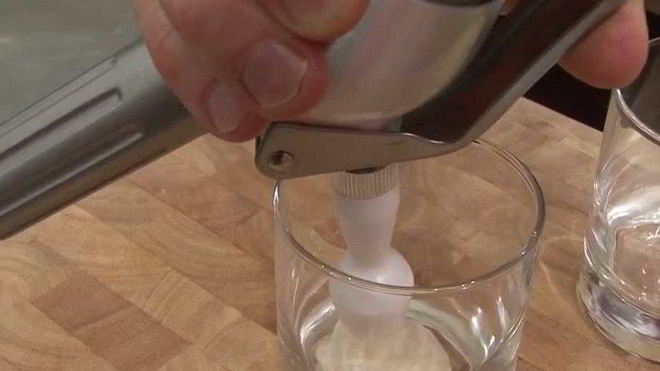 Рецепт взбитого соуса голландез — голландского крема