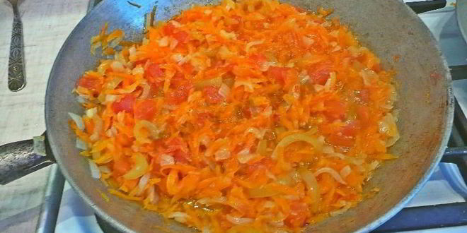 Рецепт борща с тушенкой и капустой