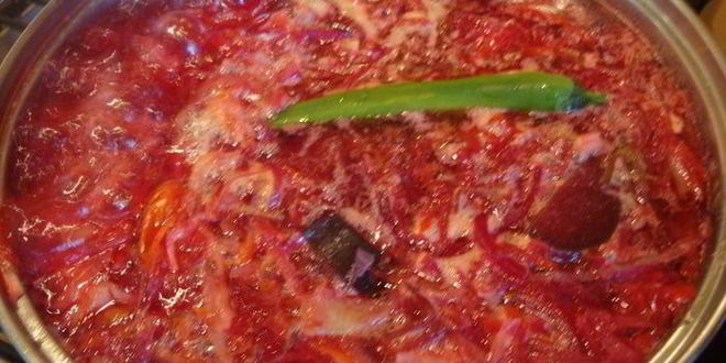 Рецепт любимого борща с баклажанами