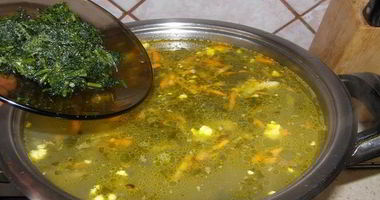 Рецепт Зеленого борща на сыворотке