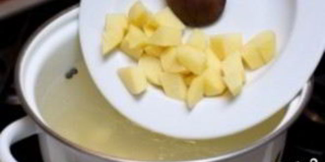 Рецепт зеленого борща с крапивой