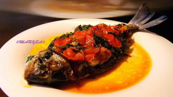 Рецепт дорады в сумасшедшем бульоне