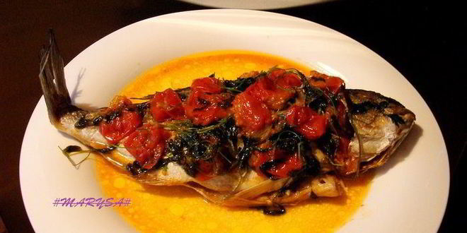 Рецепт дорады в сумасшедшем бульоне